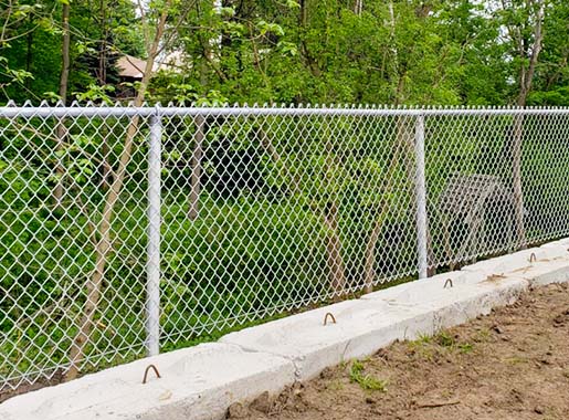 Book your free Chain Link Fence estimate
